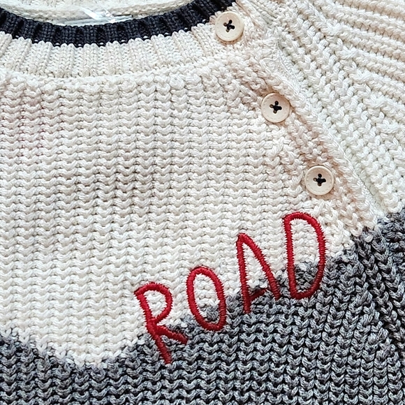 NWT Boboli Sweater Size 2 Colors cream grey red accents - Picture 8 of 15